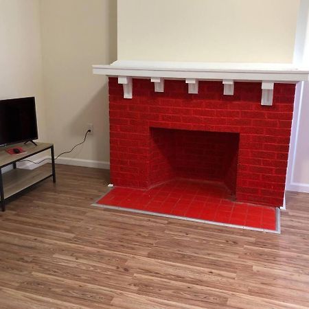Large And Private 3 Bedroom And 1 Bathroom Apartment Near Newark International Airport Ewr And New York City Exterior photo
