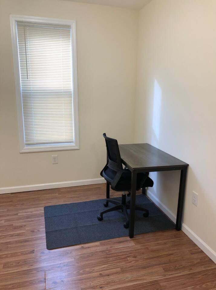 Large And Private 3 Bedroom And 1 Bathroom Apartment Near Newark International Airport Ewr And New York City Exterior photo